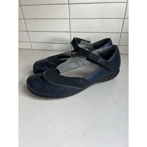 Naot Kirei Navy Blue Mary Jane Flats EU 41 US 10 10.5 Slip On Leather Shoes